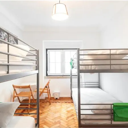 Maison d'hôtes Brand New Fully Furnished Just 20 Meters From Anjos Metro Station - 5 Lisboa